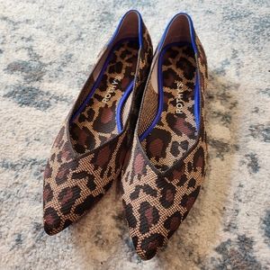 Rothys Big Cat Points, size 10.5